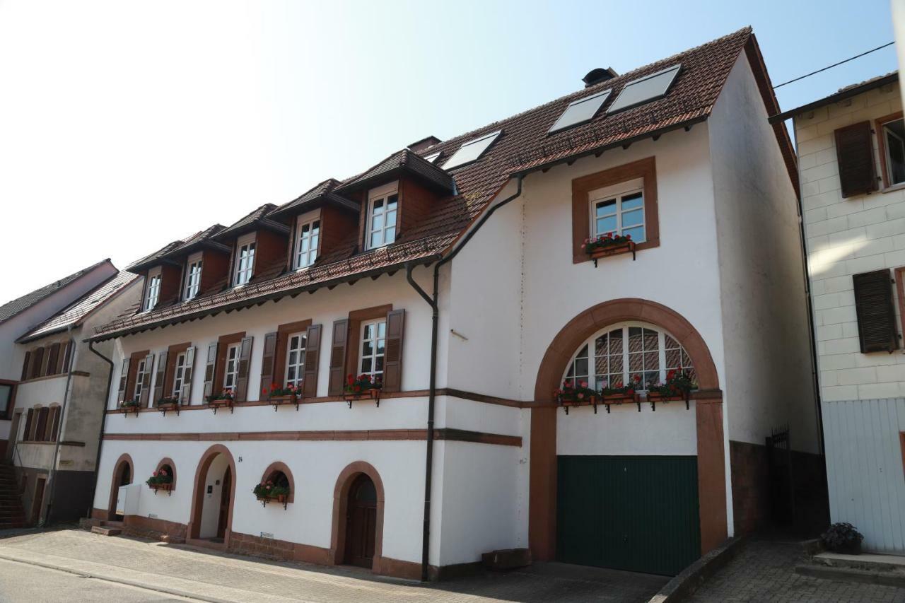 Ferienwohnungen Ries Eusserthal Exterior photo